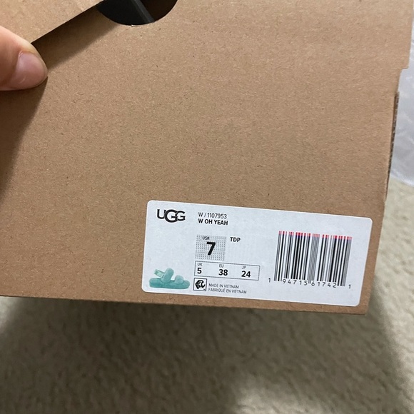 Blue ugg slides - Picture 3 of 4